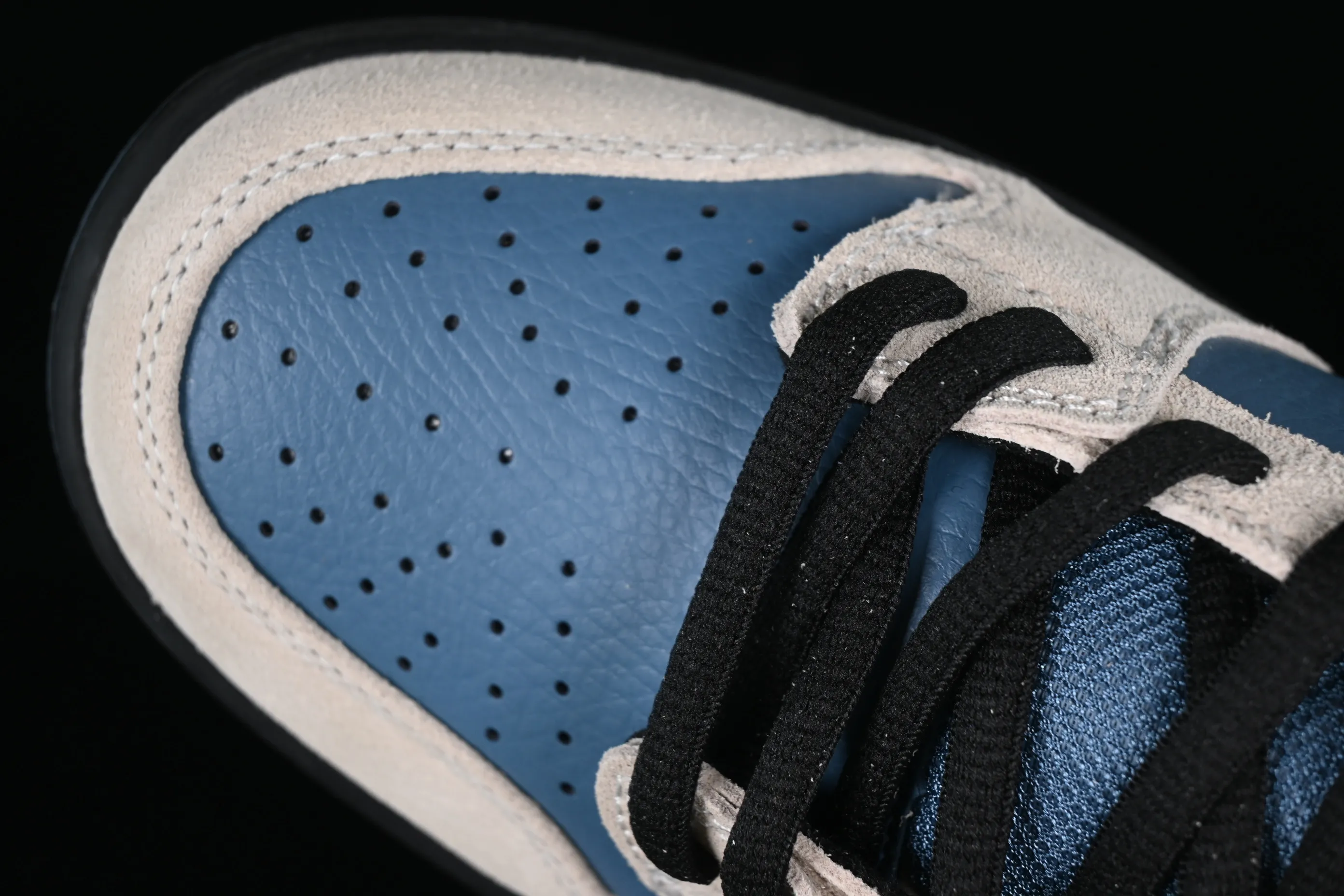All categories Nk SB Dunk series Nk SB Dunk Low low-top sneakers Nk Dunk Low SB Pro Blue and white dunk series low-top casual sports skateboard shoes BQ6817-200